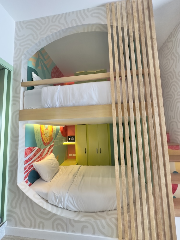 4. HABITACION COMPARTIDA 8 PAXimage00011